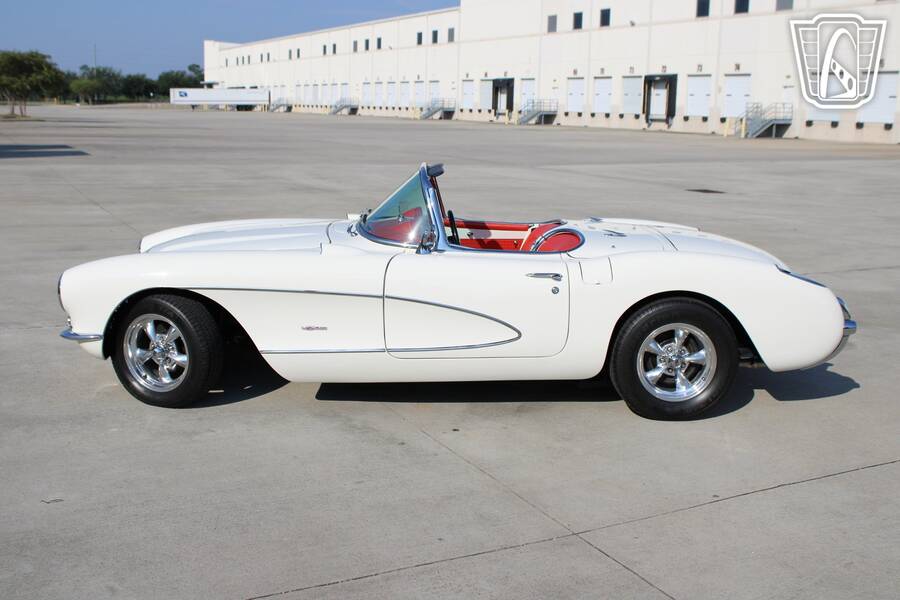 1957 Corvette picture #1
