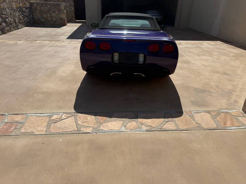 1998 Chevrolet Corvette Convertible | 6-Speed Manual | Indy 500 Livery picture #4