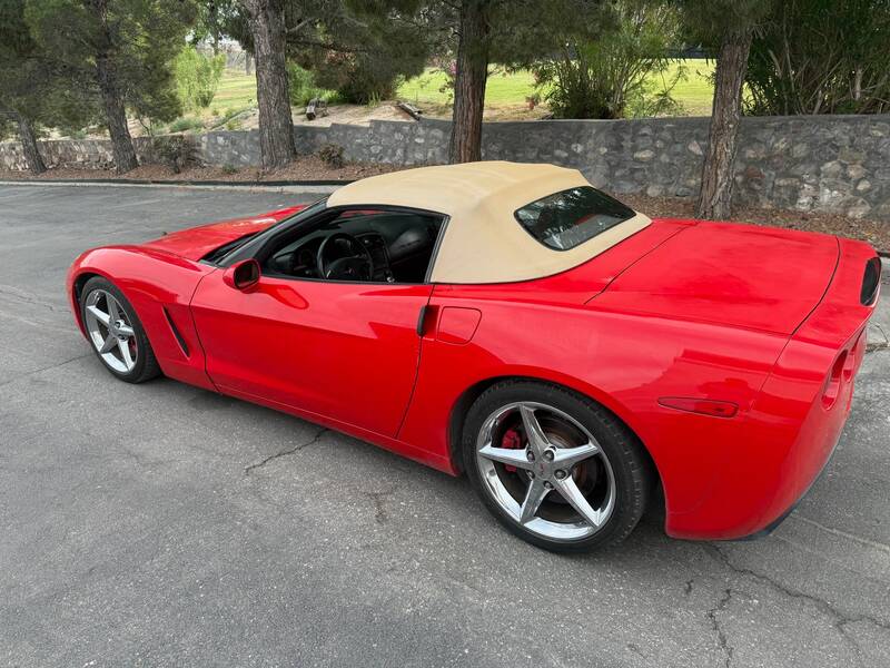 2012 Chevrolet Corvette Convertible | 6-Speed Manual picture #1
