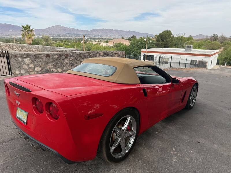 2012 Chevrolet Corvette Convertible | 6-Speed Manual picture #6