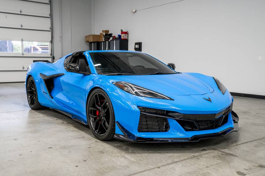 2025 Corvette Z06 -1LZ, 670 Horsepower, Matte Black Wheels picture #2