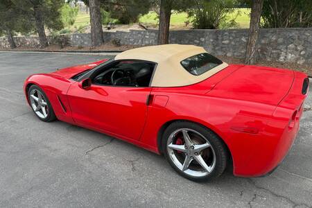 2012 Chevrolet Corvette Convertible | 6-Speed Manual picture #1