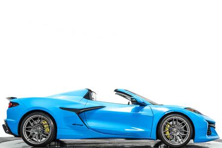 2024 Corvette Z06 Convertible -3LZ Package, 20/21 Inch Spider Wheels, Low Miles picture #1