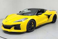 2025 Corvette E-Ray E-Ray Convertible 1LZ picture