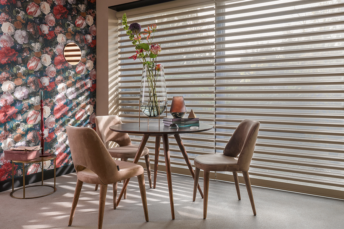 Hunter Douglas