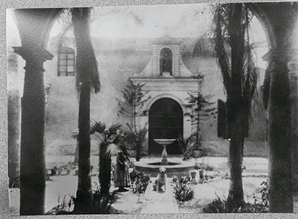 Hospicio de Parturientas y el Colegio de Maternidad Hospicio de Parturientas y el Colegio de Maternidad