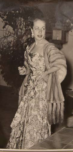 Isabel Larco Isabel Larco