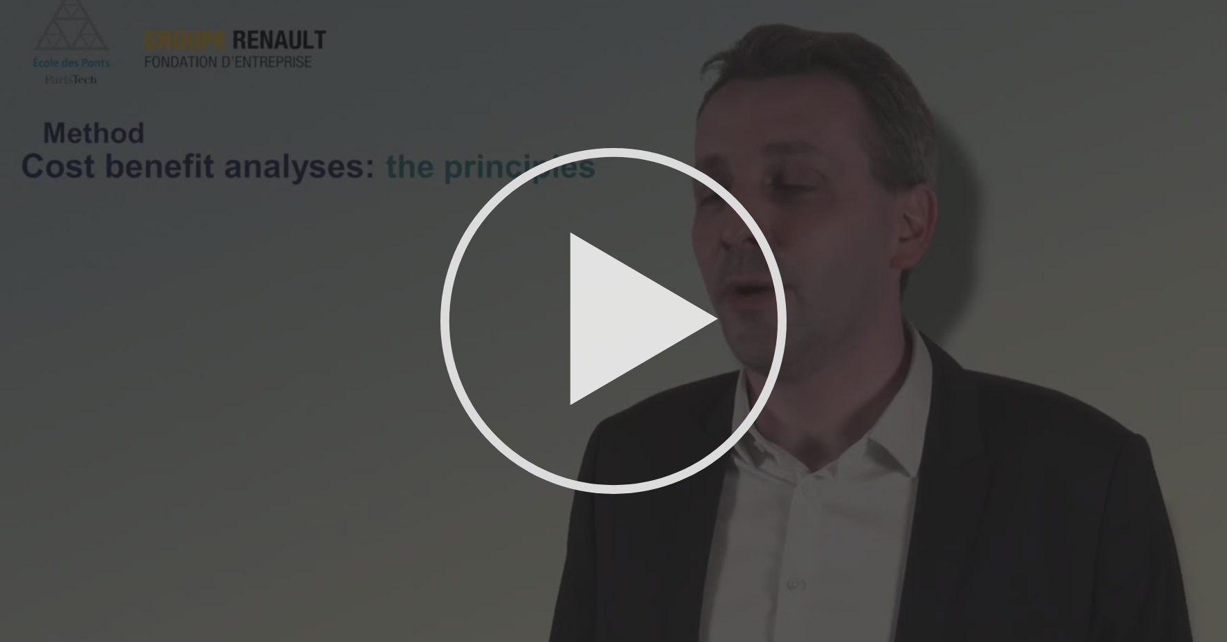 Cost/Benefit Analysis Applied to Electric Vehicles 1/2 Chapter 3