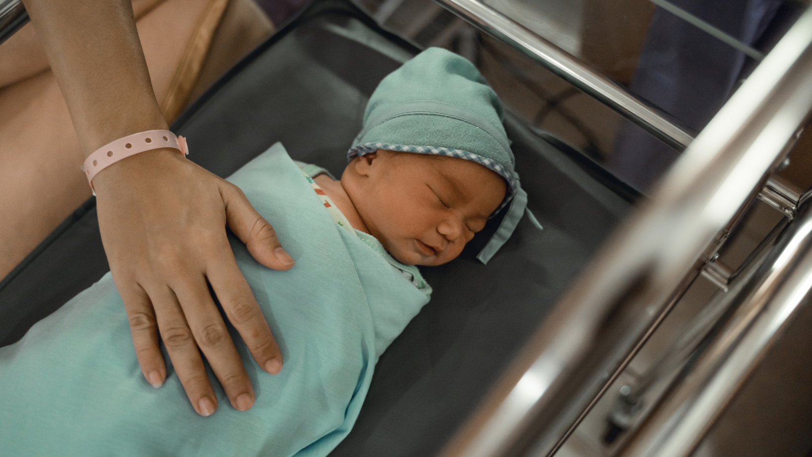 Newborn Sleep (03 mos) Setting the Foundations (2024) MMC