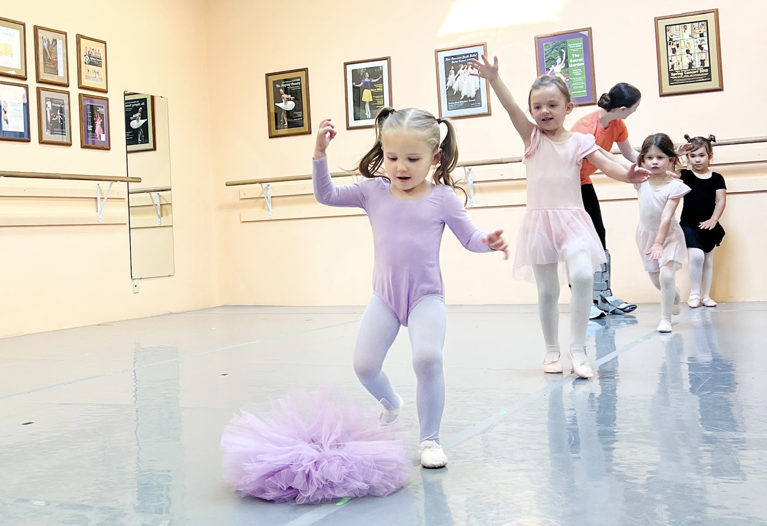 Winter Preschool Ballet - Thursdays 5:15-5:45pm | Project Ballet