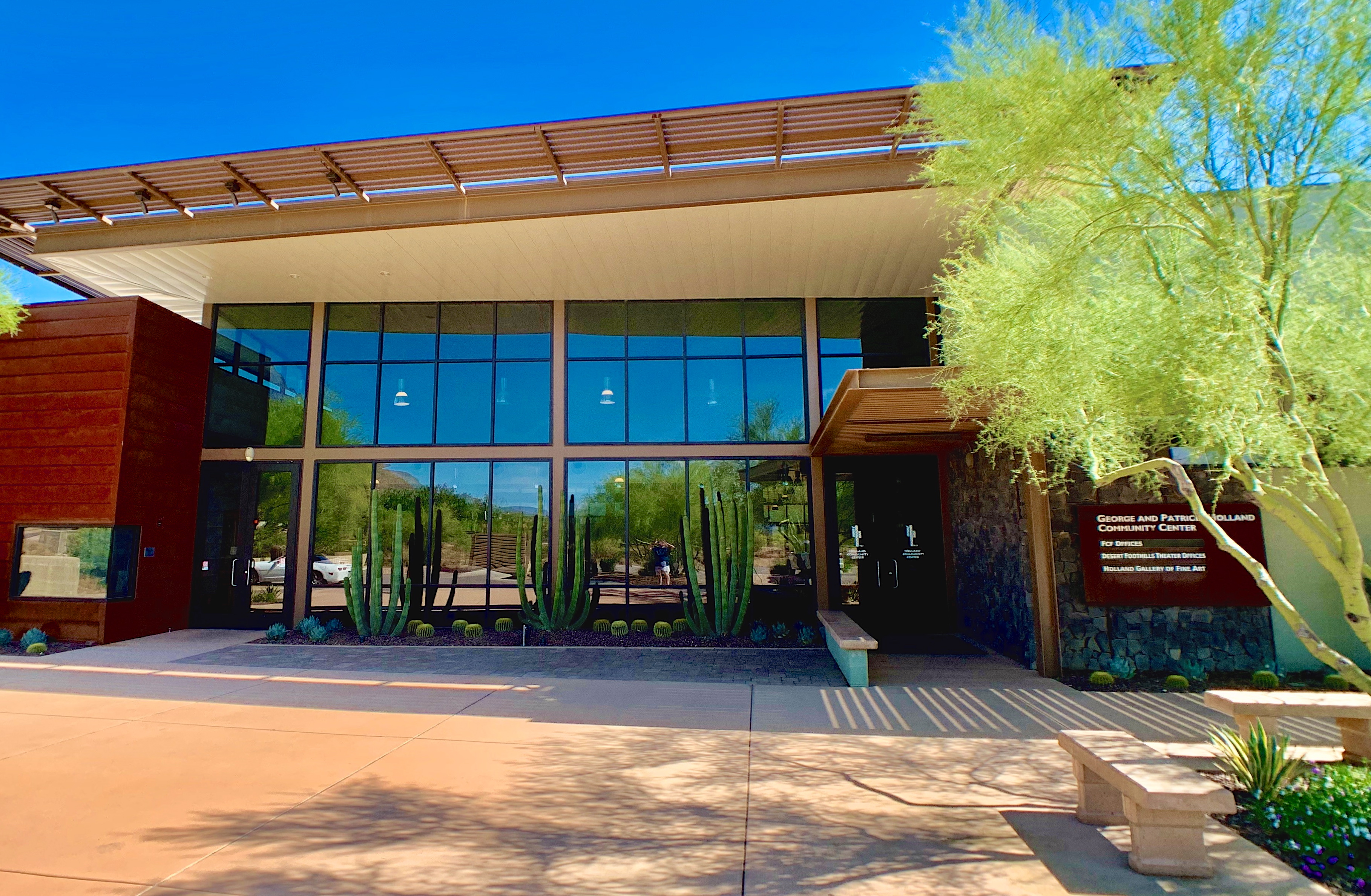 The Holland Center Classes