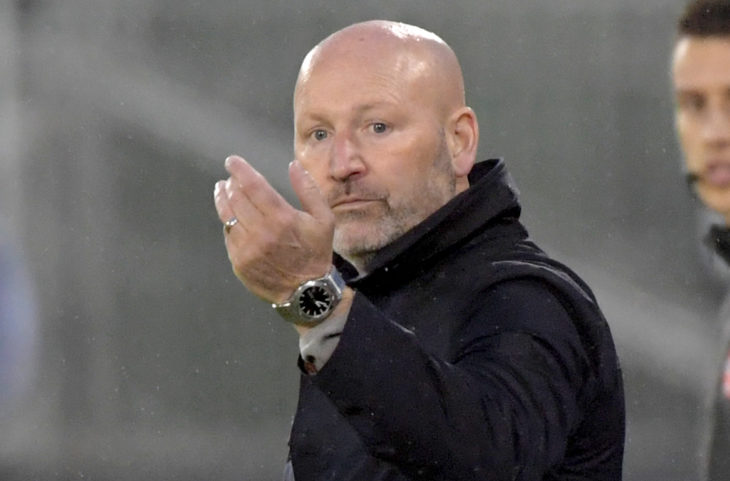 FC Edmonton head coach Jeff Paulus gestures as he speaks to his players in the second half against York 9 in a Canadian Championship soccer match at York University Field. (Photo: Dan Hamilton-USA TODAY Sports for CPL).