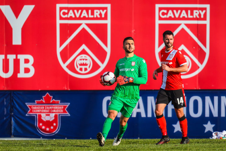 Cavalry FC goalkeeper Marco Carducci (1) controls the ball against the Vancouver Whitecaps during the first half during a Canadian Championship soccer match at Spruce Meadows. (Photo: Sergei Belski-USA TODAY Sports for CPL)
