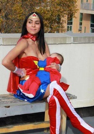 Supermom breast feeds during marathon