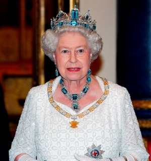 QE2