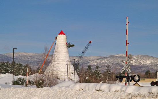 worlds-largest-snowman-0013
