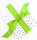 Holiday Gift Guide for Arts and Crafts Lovers