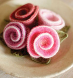  'Indygo Junction's Fabric Flowers' Giveaway