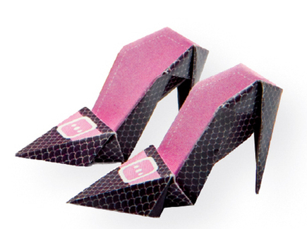 How to Fold High-Heeled Origami Shoes (Video Tutorial)