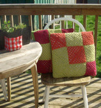 Granny Square Pillow (Free Crochet Pattern)
