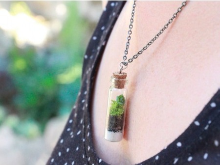 Terrarium necklace diy sale