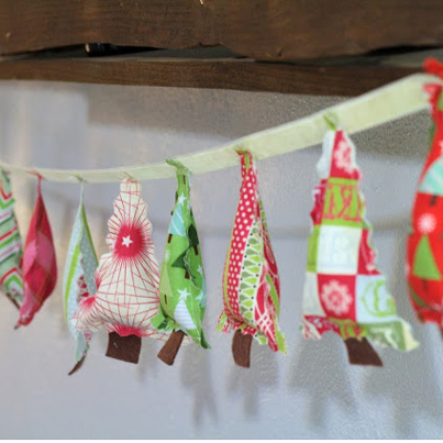 Christmas Tree Garland