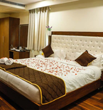 Best Hotels in Vijayawada Near Railway Station | Hotel RN Grand