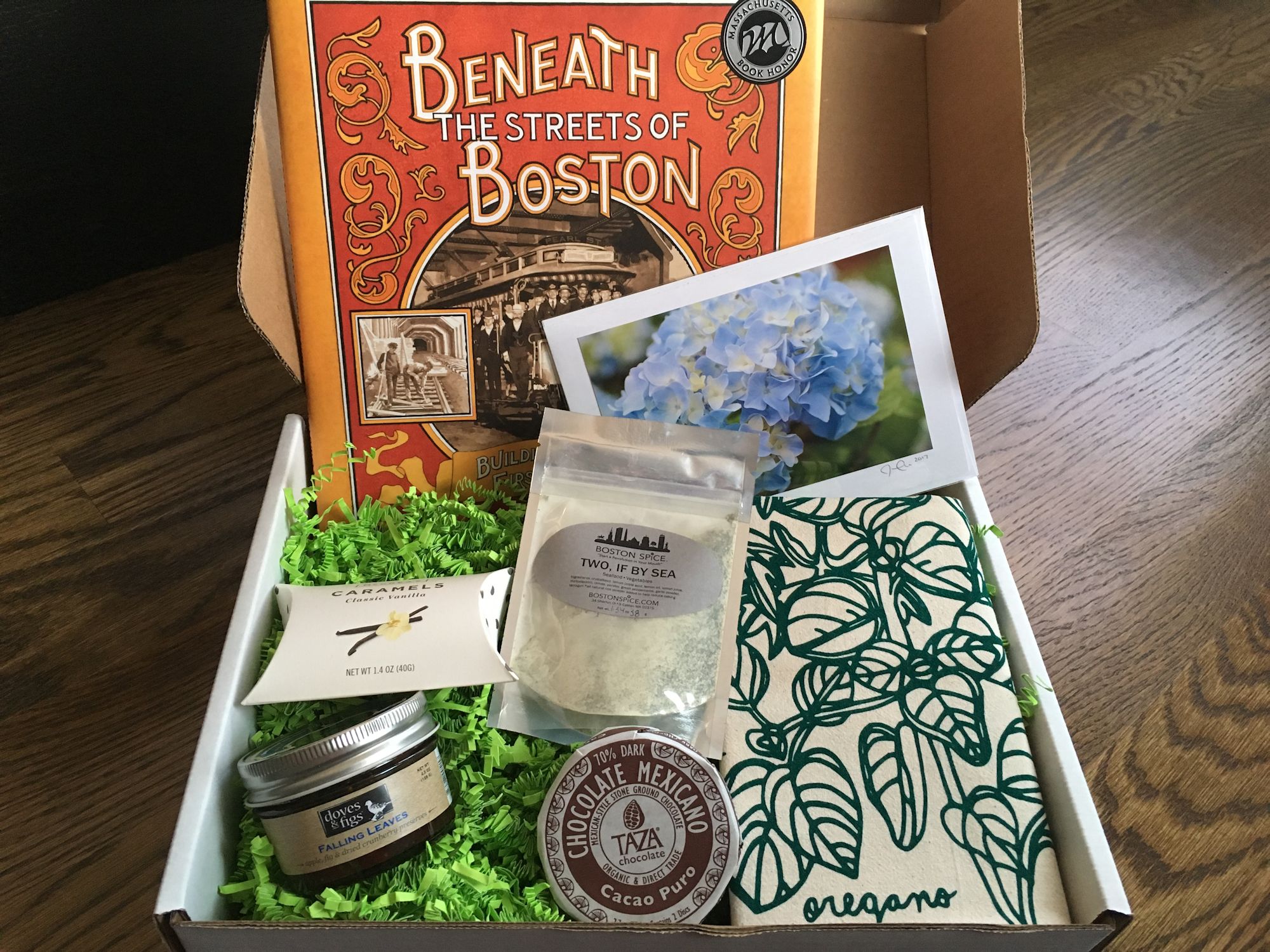 Explore Local Box Shop/Product