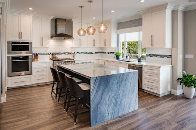 Cost comparison between DIY and professional services