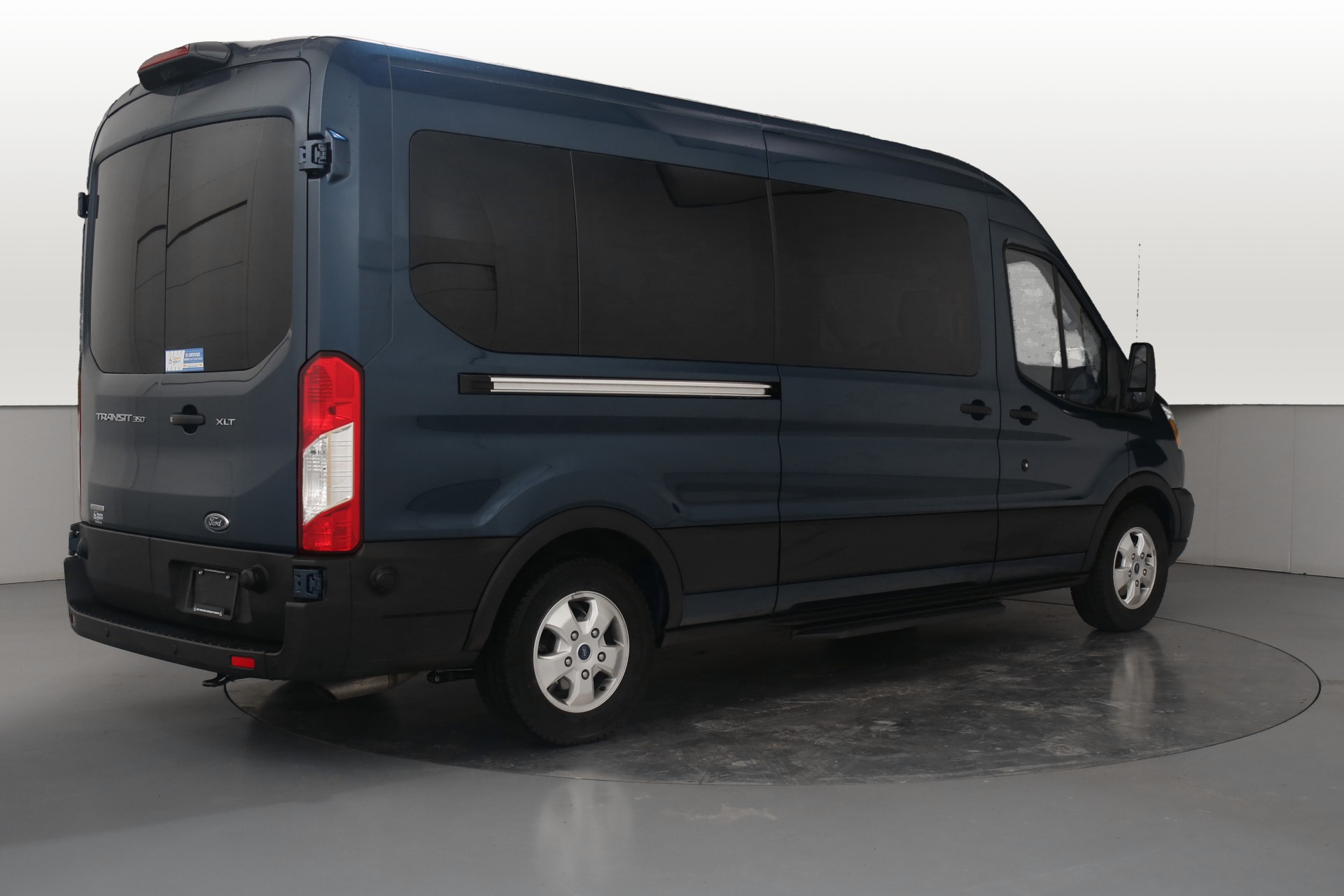 FordTransitAbilitraxWheelchairVanExterior3 FordTransitAbilitraxWheelchairVanExterior3