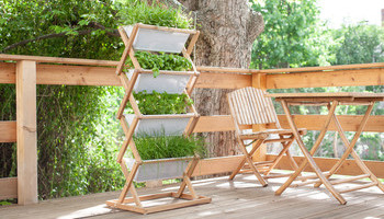Compact Garden Accents