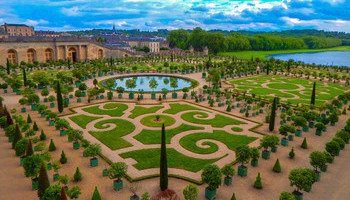 Famous Gardens Around The World