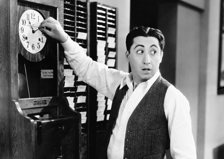 3 Signs Your Employees Are Buddy Punching — And What You Can Do About It