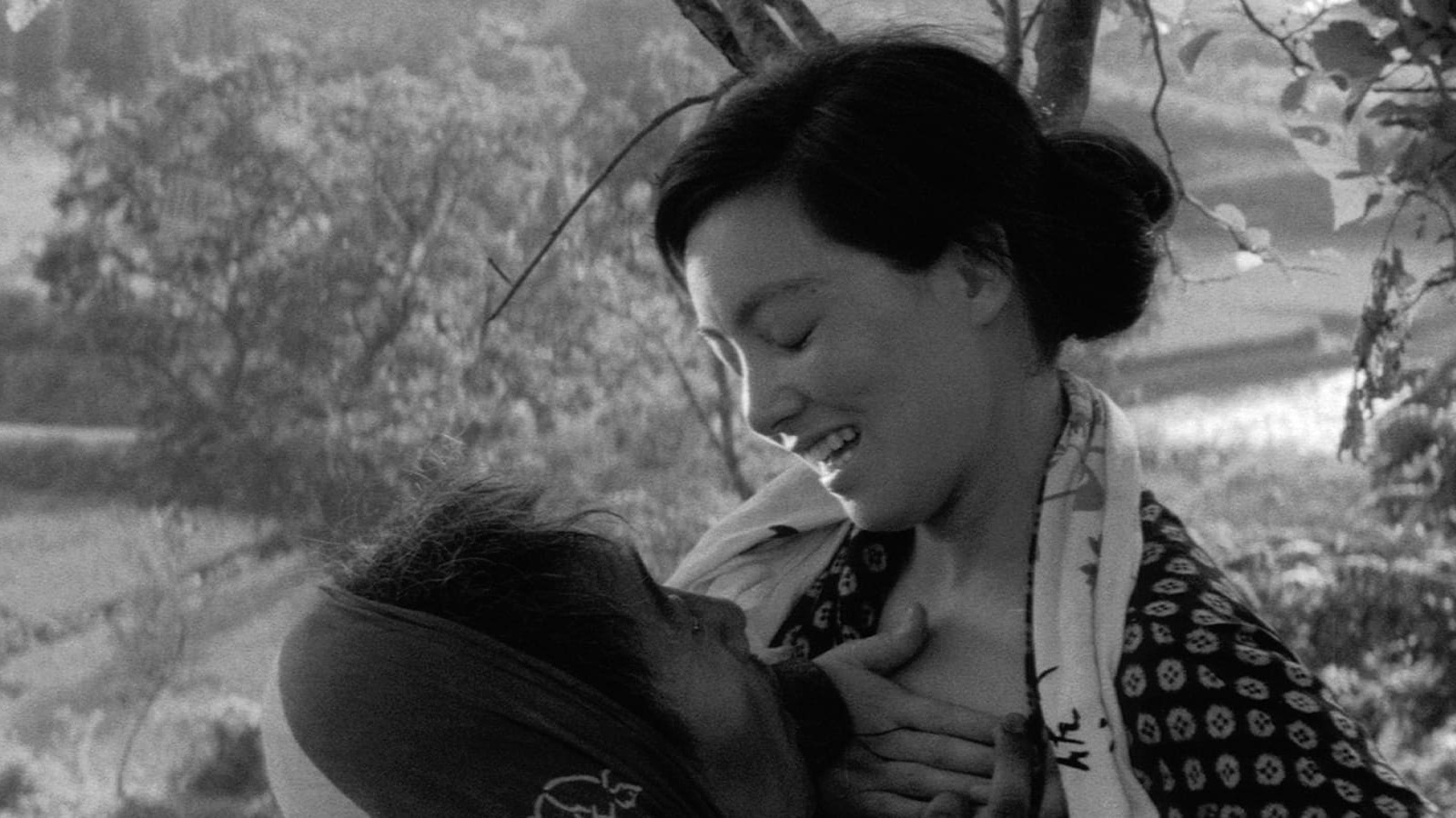 <i>The Insect Woman:</i> Learning to Crawl