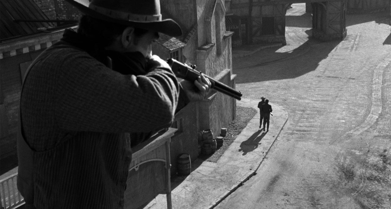 3:10 to Yuma: Curious Distances
