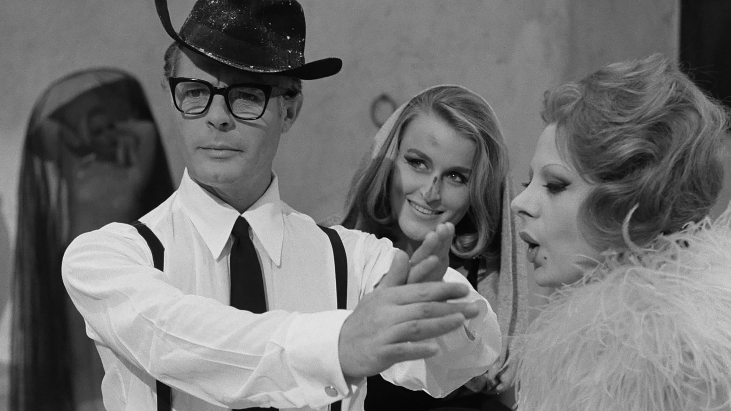 <i>8½:</i> The Beautiful Confusion