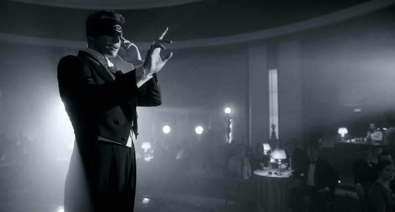 Nightmare Alley: Born for It