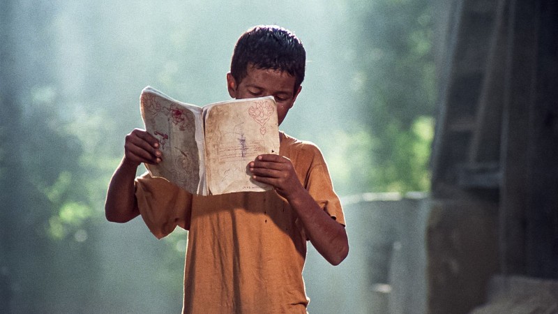 Iranian Cinema: From Aesthetics to Politics