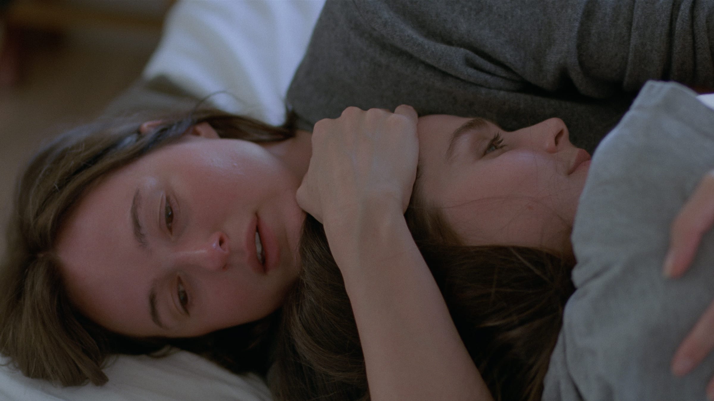 <i>Sentimental Value:</i> Between Trauma and the Sublime