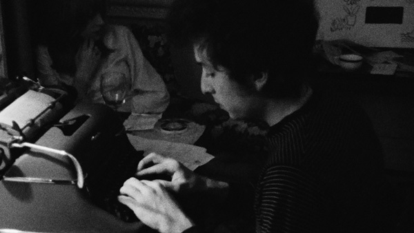 Bob Dylan typing