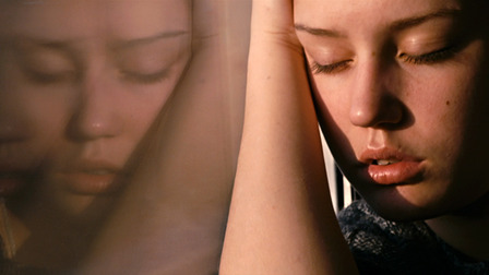 Blue_color_feature_video_still