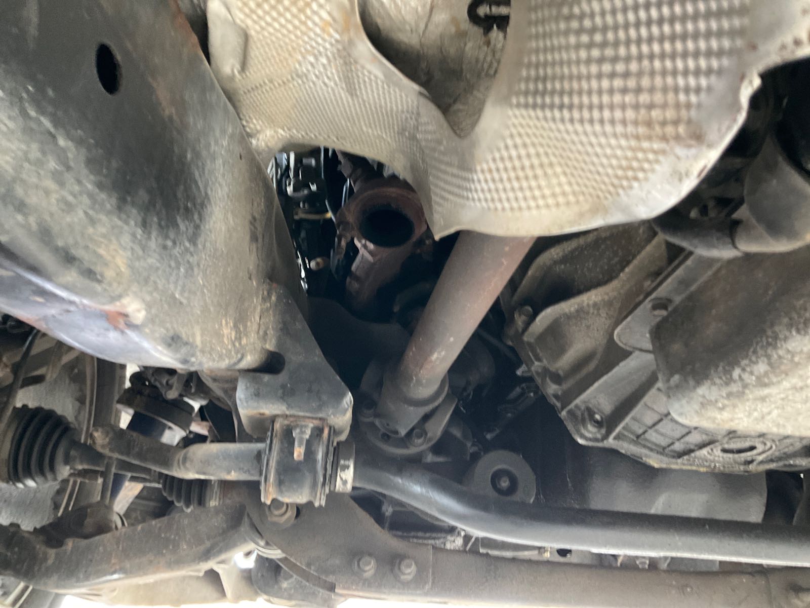 Catalytic Converter (Cut)