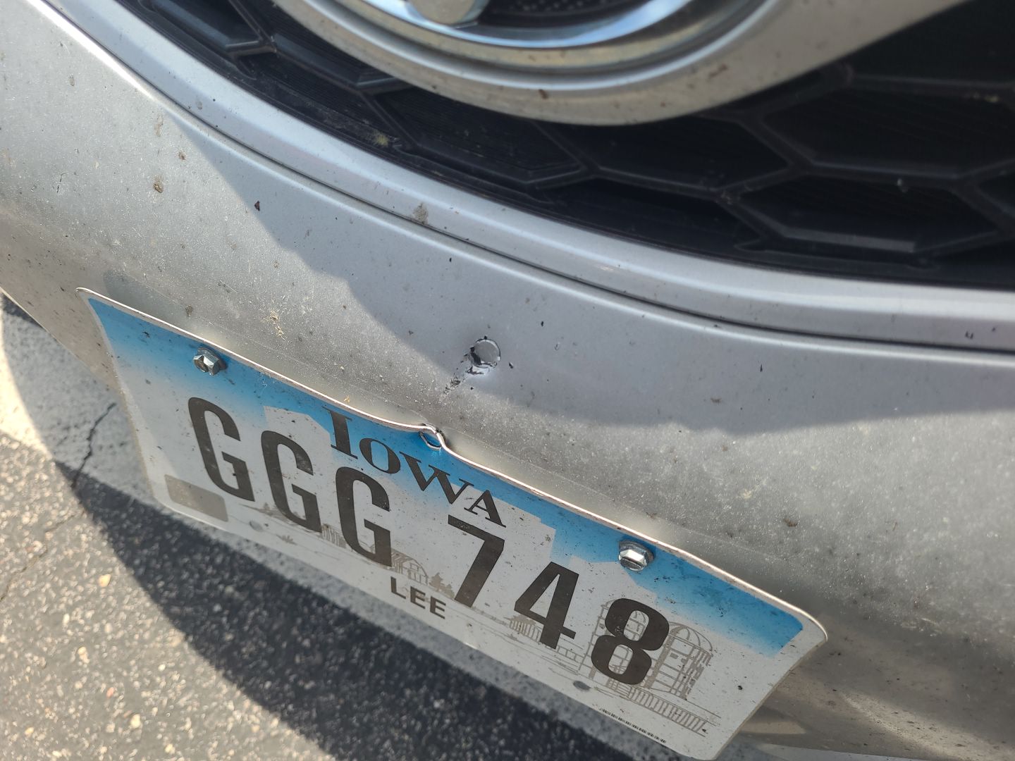 LF Wheel (Curb Rash)