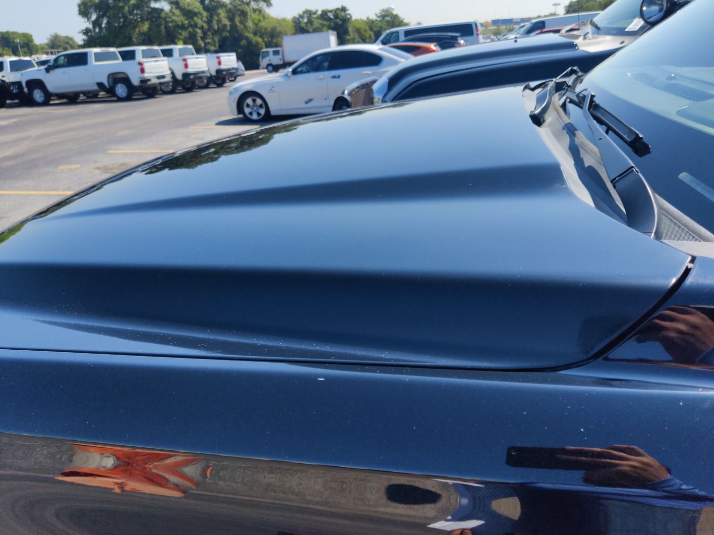 Lift Gate (Heavy Mult Scratches)