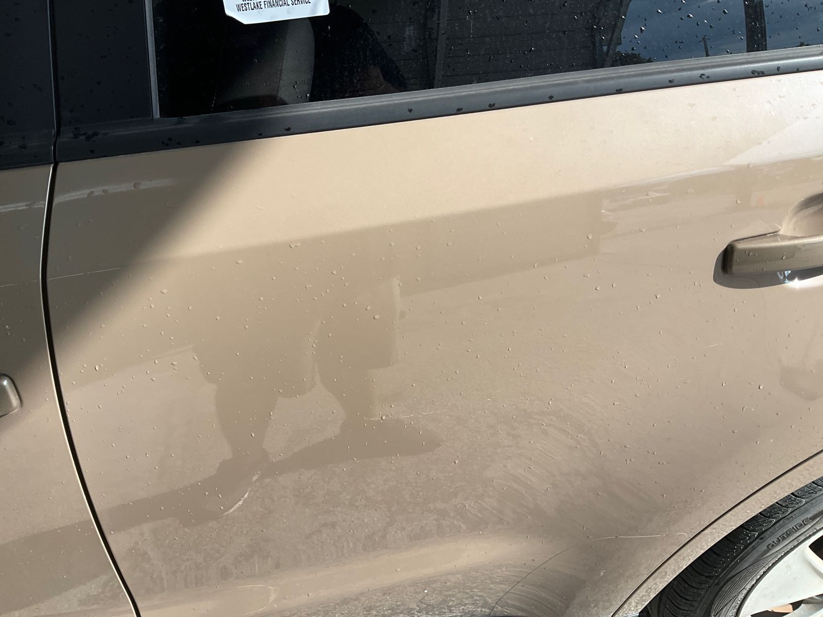 R Qtr Panel (Light Mult Scratches)