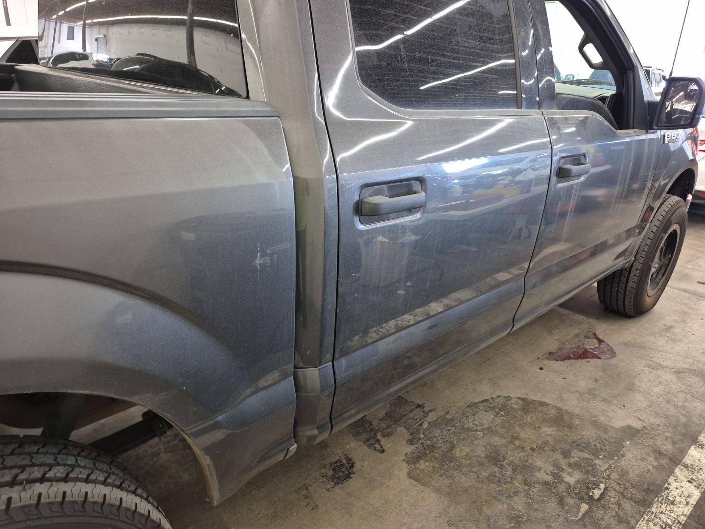 Tailgate (Heavy Mult Scratches)