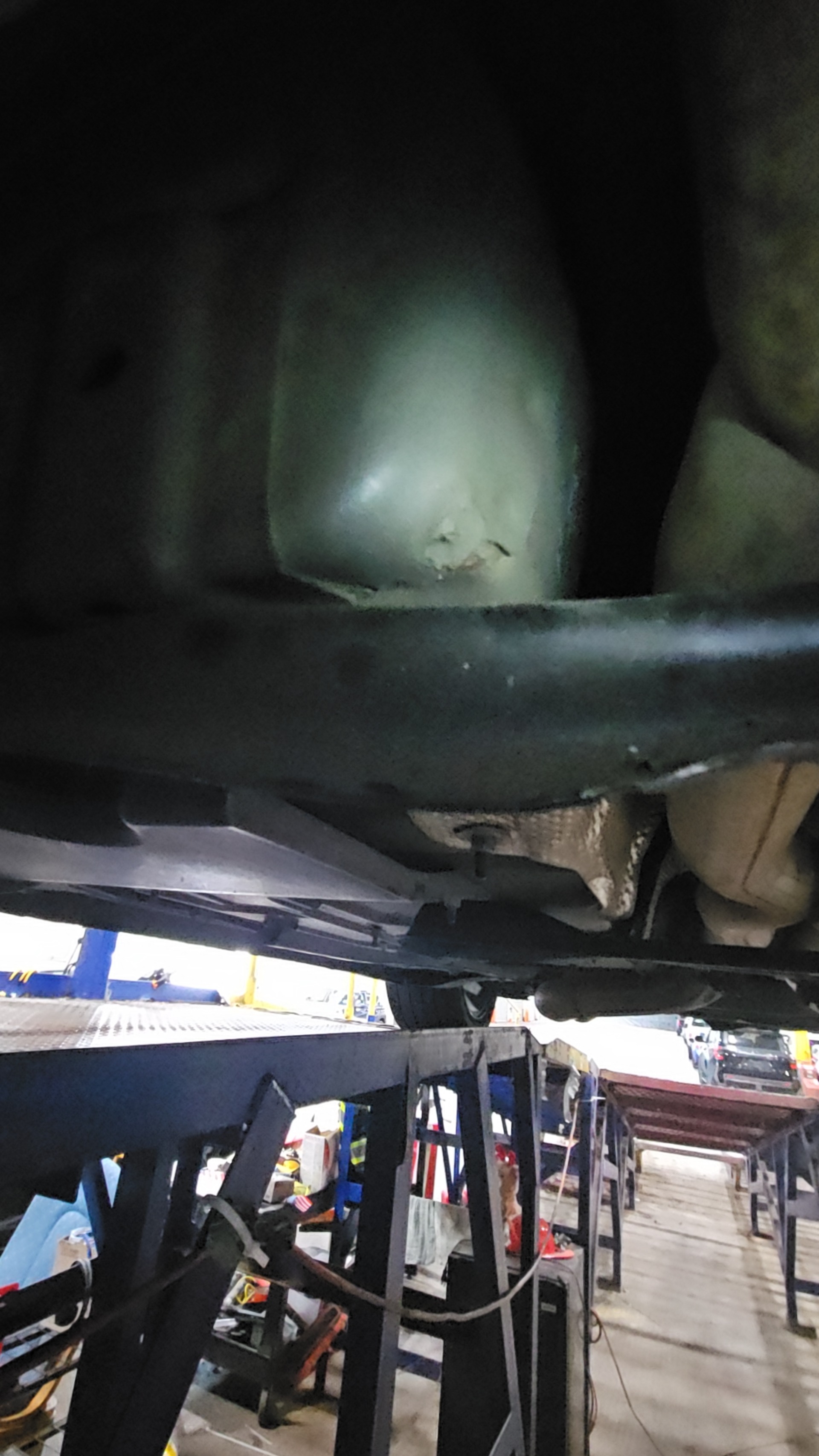 Front Cross Member (Dent/No Paint Dmg)