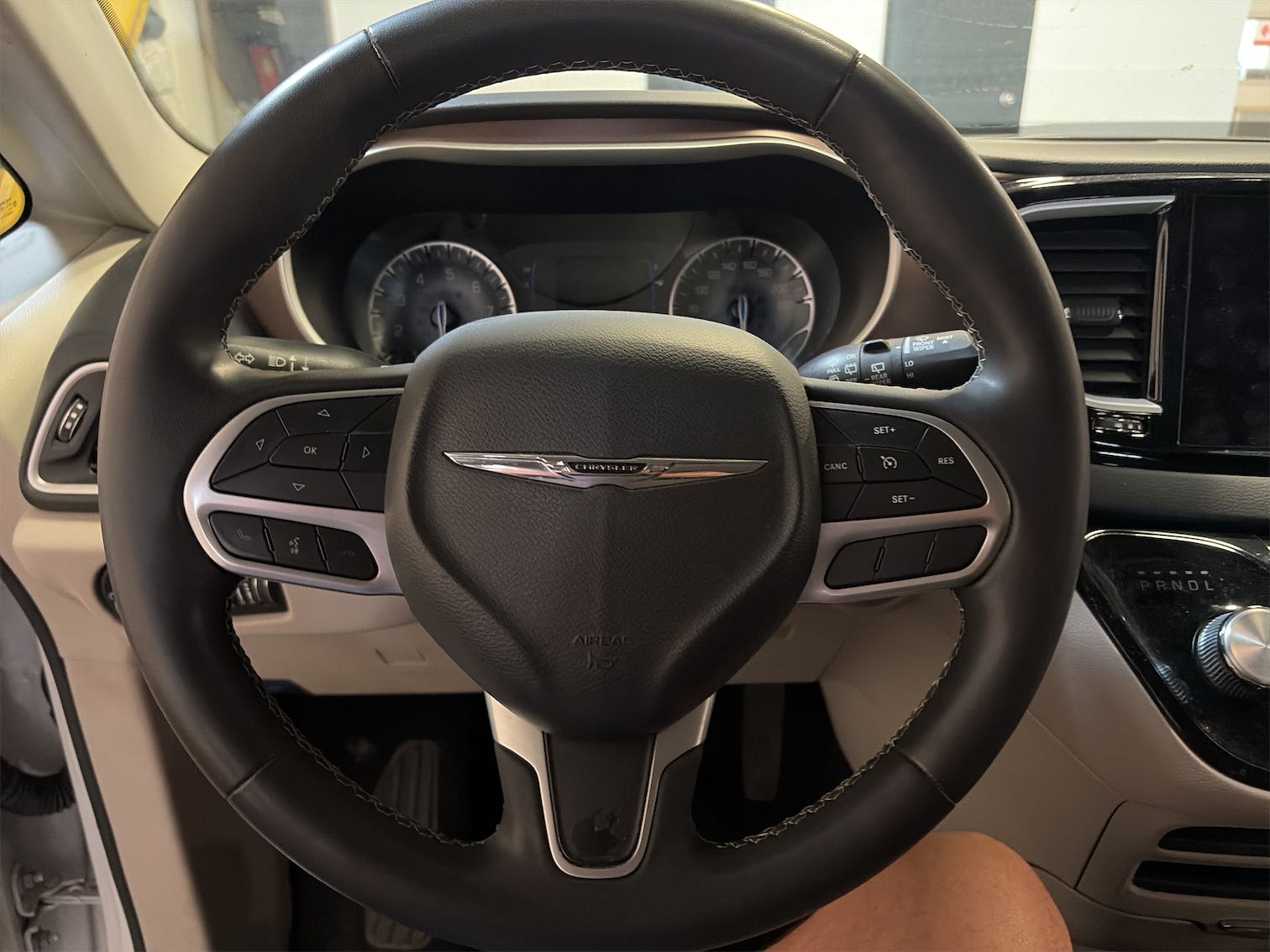 Volant Rigide Stereo Stéréo
