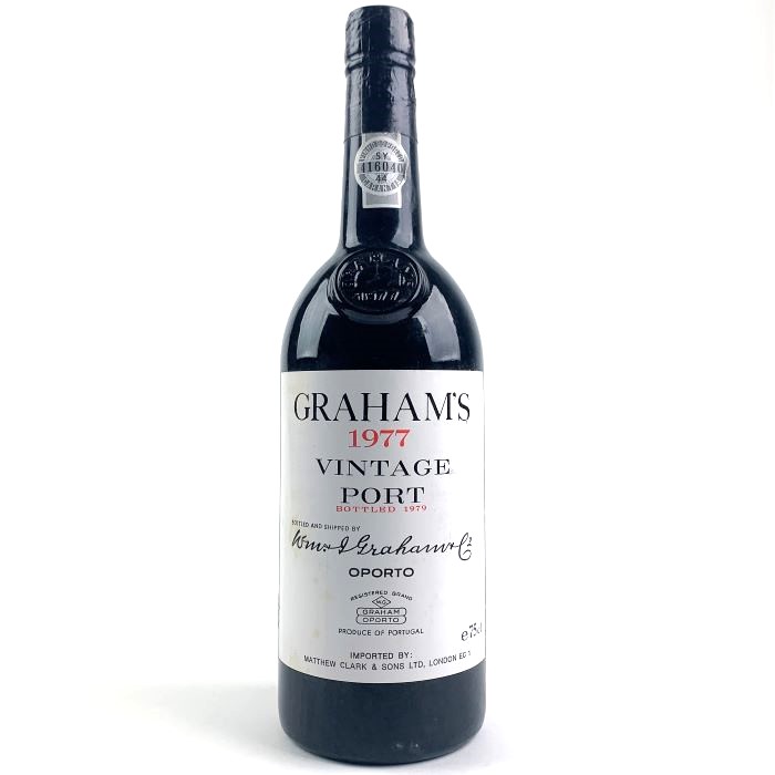photo of bottle of Graham's Vintage Port 77
