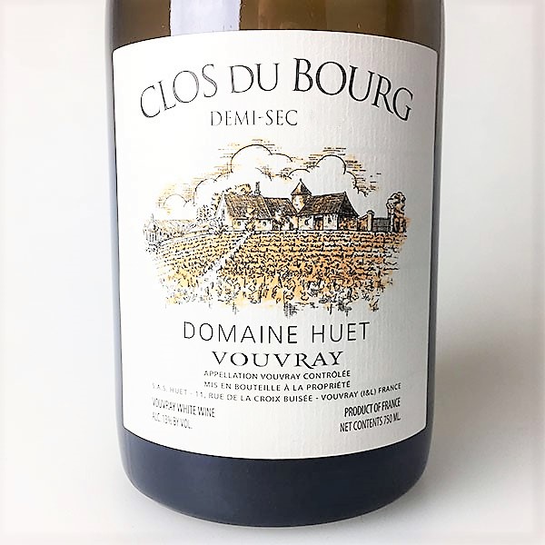 photo of bottle of Huet Bourg Demi-Sec